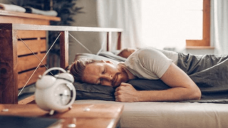 8 عادات مسائية تحفز النجاح: كيف يؤثر الروتين الليلي في تقدمك الشخصي والمستقبلي